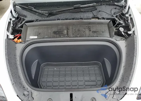 2024 Tesla Model Y from USA, damaged, VIN 7SAYGDED7RF184503